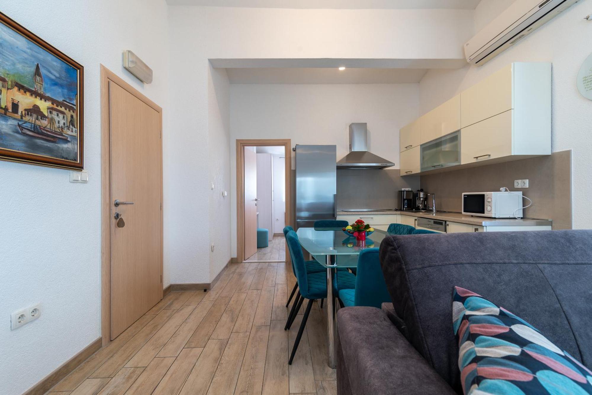 Apartments Brico - Heated Pool Trogir Buitenkant foto