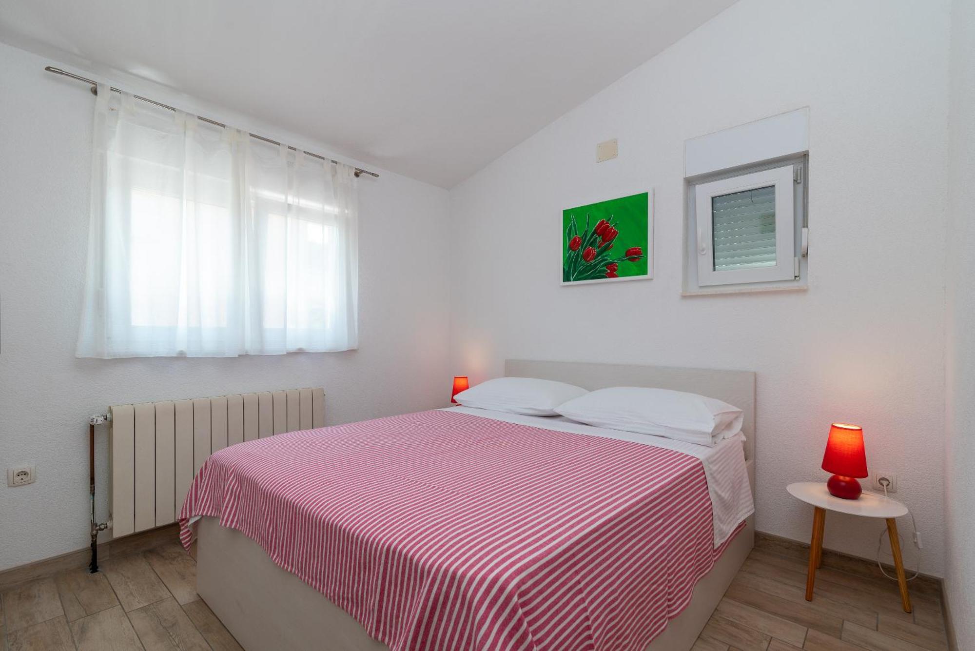 Apartments Brico - Heated Pool Trogir Buitenkant foto